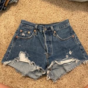 levi 501 shorts